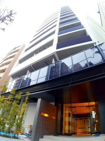 プラウドフラット渋谷笹塚の物件外観写真